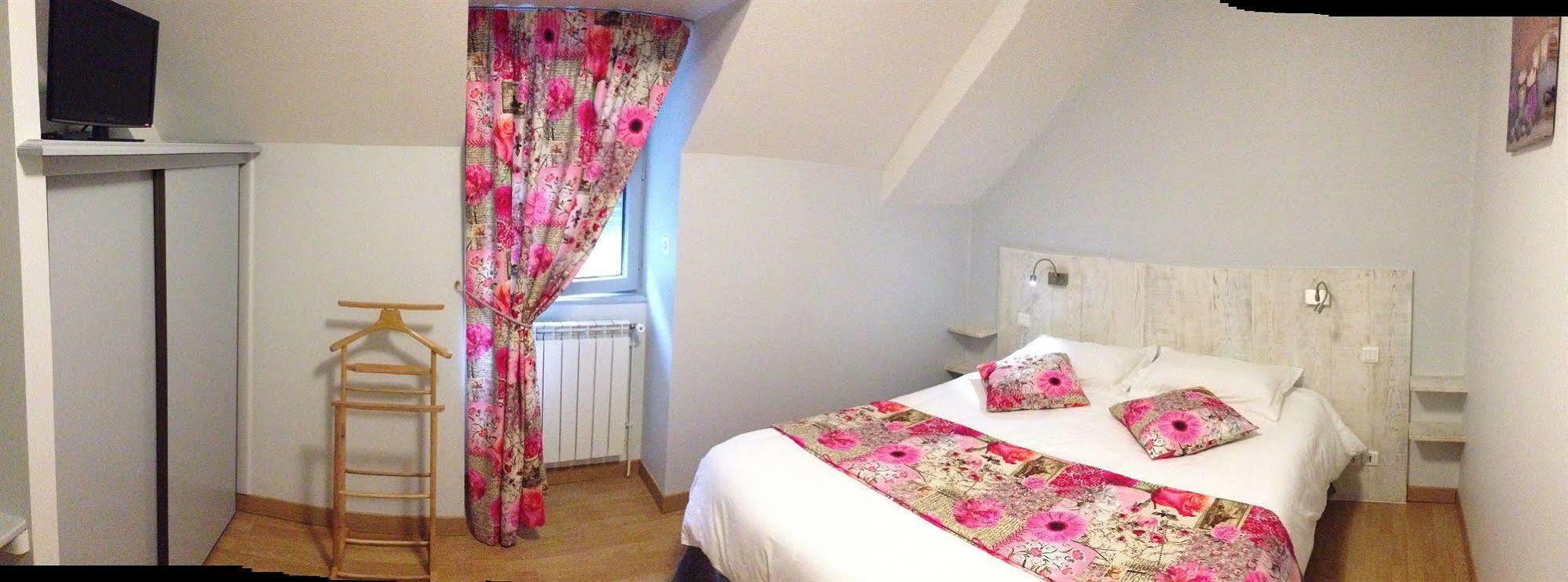 Hotel & Spa Rodier Campagnac  Exterior photo